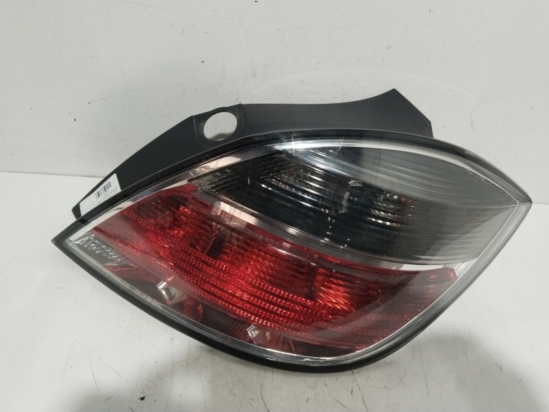 Recambio de piloto trasero derecho para opel astra h (a04) 1.7 cdti (l48) referencia OEM IAM VP7HLX13450  