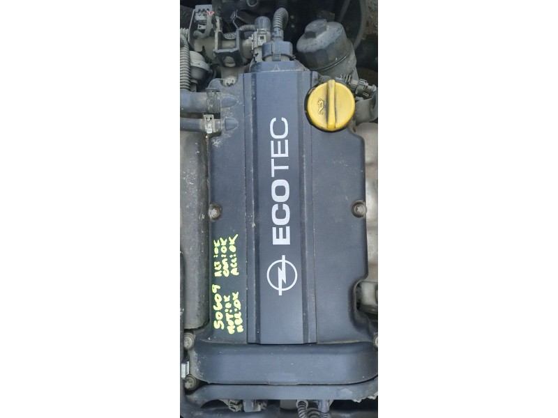 opel corsa c (x01) del año 2005