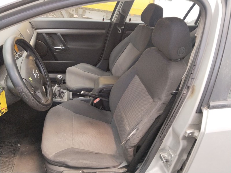 opel vectra c (z02) del año 2003 opel vectra c (z02) del año 2003