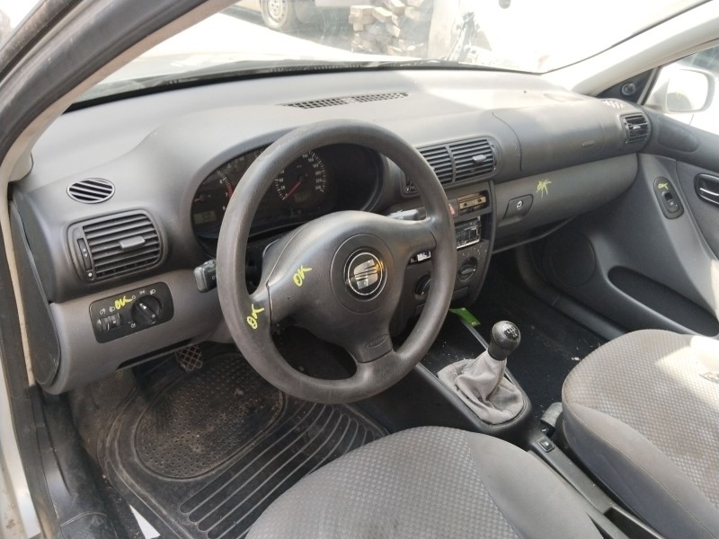 seat leon (1m1) del año 2002