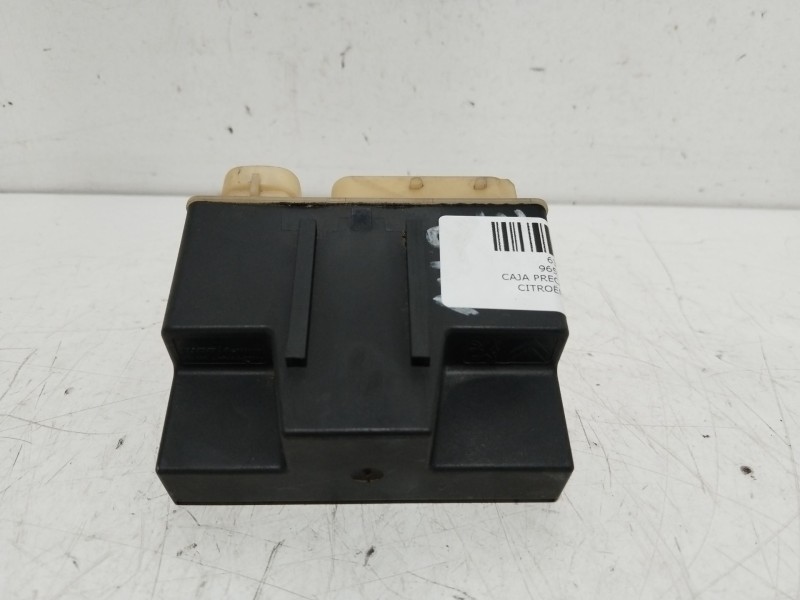 Recambio de caja precalentamiento para citroën c3 pluriel 1.4 hdi cool referencia OEM IAM 9652021180  