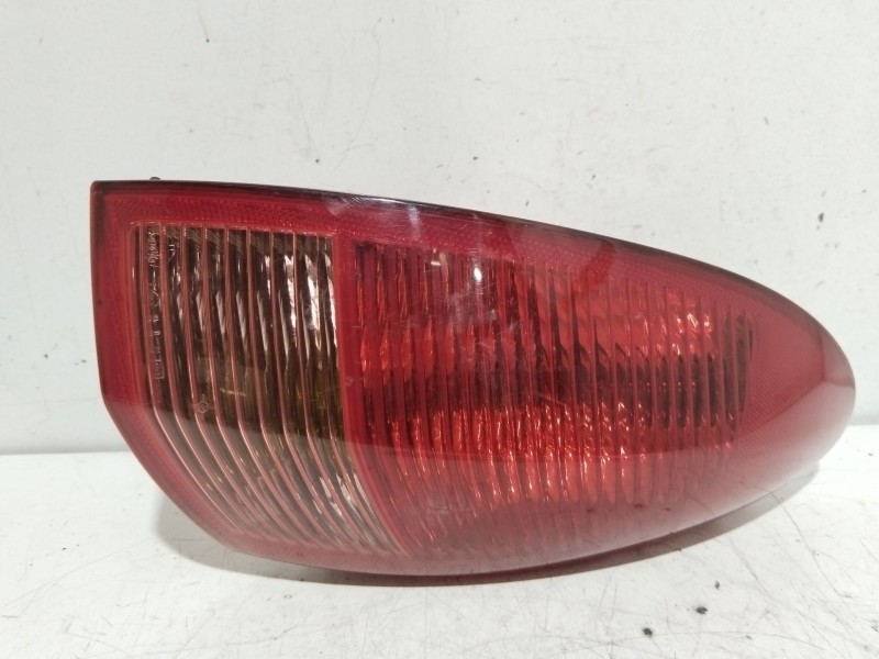 Recambio de piloto trasero izquierdo para alfa romeo 147 (190) 1.9 jtd distinctive referencia OEM IAM 46556349  