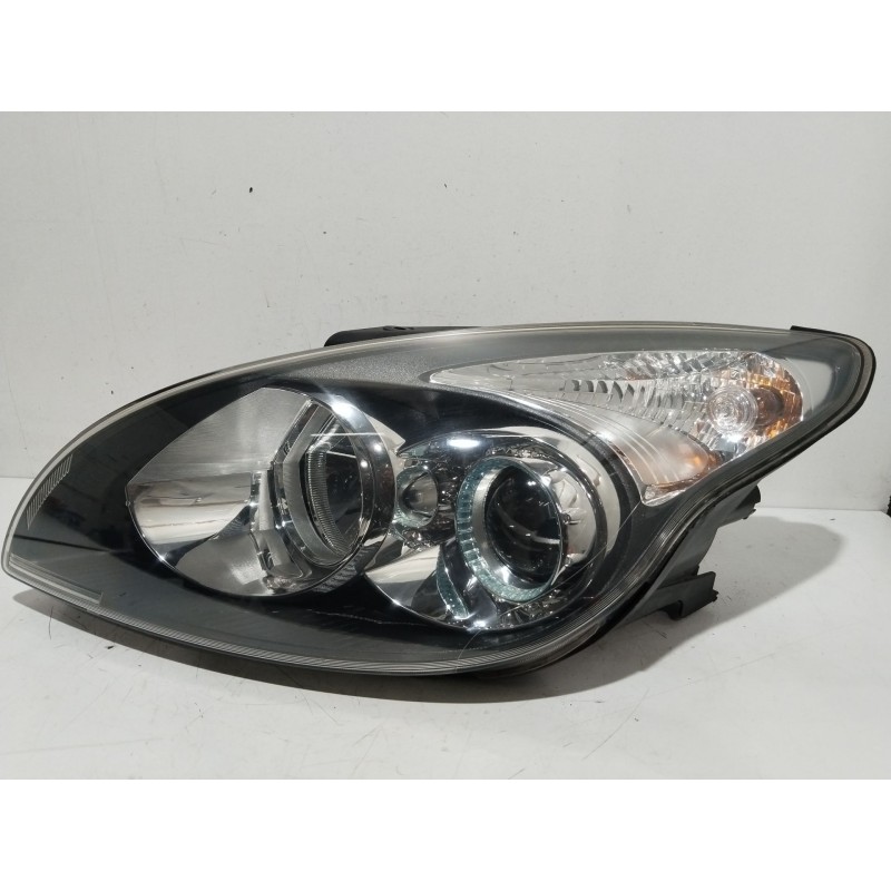 Recambio de faro izquierdo para hyundai i30 (fd) 1.4 referencia OEM IAM 921012R000  