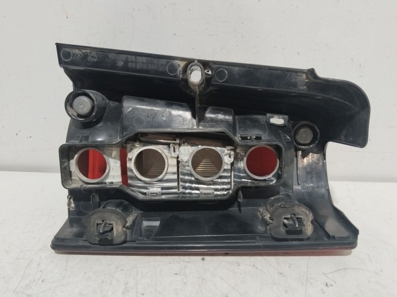 Recambio de piloto trasero izquierdo para peugeot partner (s2) combi pro referencia OEM IAM 9657977080   Recambio de piloto trasero izquierdo para peugeot partner (s2) combi pro referencia OEM IAM 9657977080