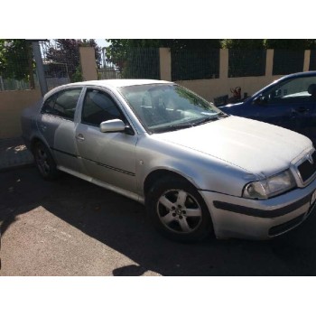 SKODA OCTAVIA BERLINA (1U2)