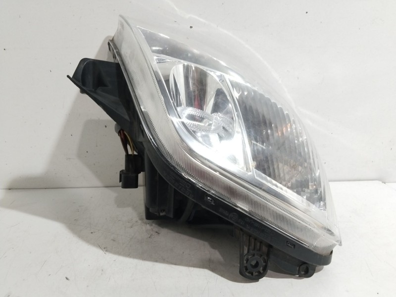 Recambio de faro derecho para kia picanto i (sa) 1.1 referencia OEM IAM 9210207010  