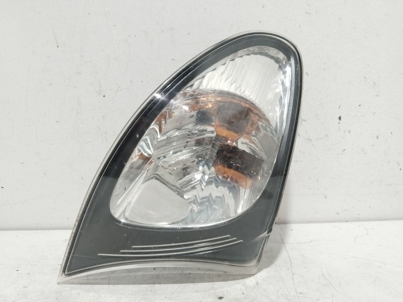 Recambio de piloto delantero derecho para bmw serie 3 berlina (e46) 320d referencia OEM IAM 63137165848  