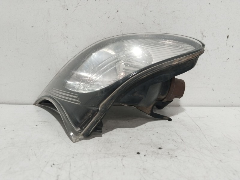 Recambio de piloto delantero derecho para bmw serie 3 berlina (e46) 320d referencia OEM IAM 63137165848  