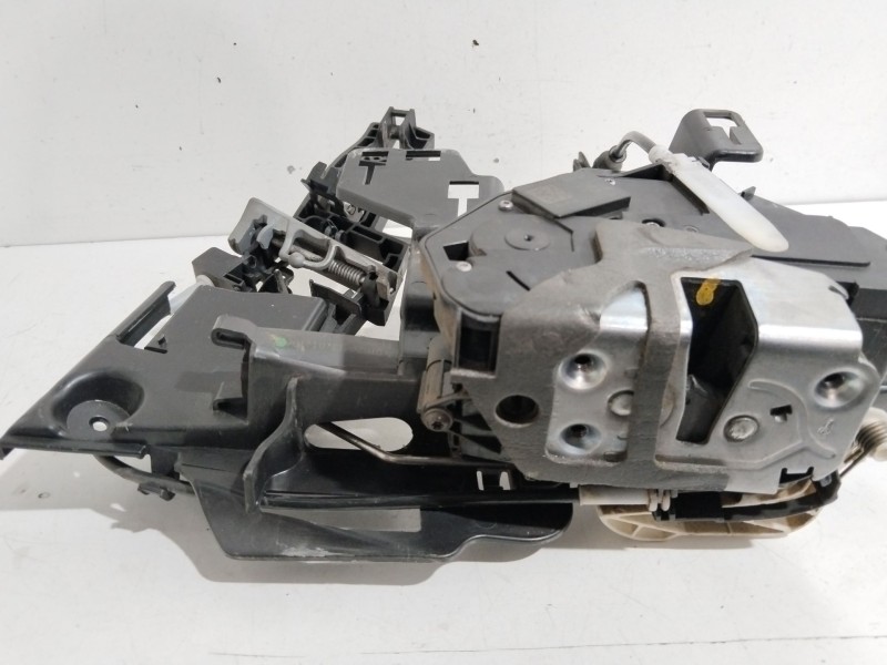 Recambio de cerradura puerta delantera izquierda para ford fiesta (cb1) ghia referencia OEM IAM 8A6AA21813AF  