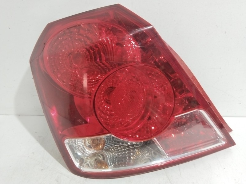 Recambio de piloto trasero izquierdo para chevrolet aveo / kalos hatchback (t200) 1.2 referencia OEM IAM 96540268  