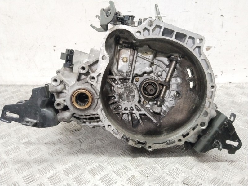 Recambio de caja cambios para kia cerato i sedán (ld) 1.6 referencia OEM IAM J41873   Recambio de caja cambios para kia cerato i sedán (ld) 1.6 referencia OEM IAM J41873