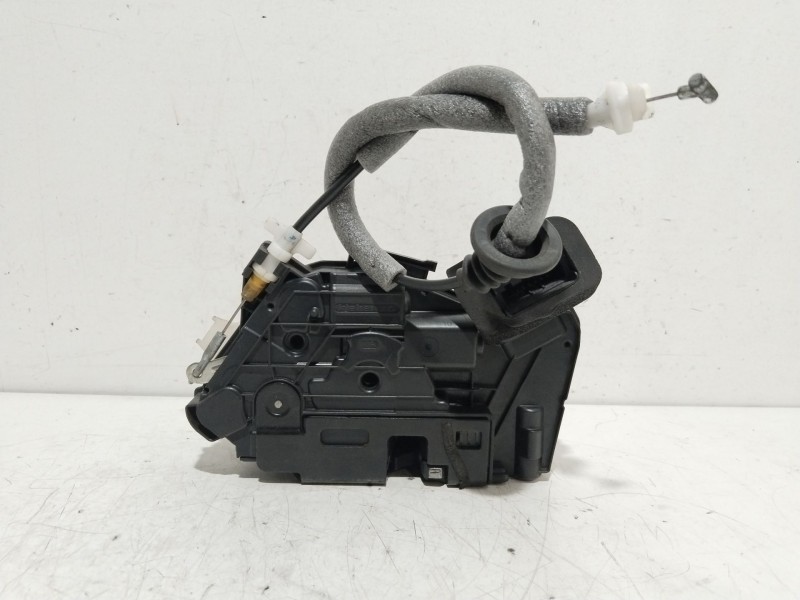Recambio de cerradura puerta delantera derecha para skoda rapid active referencia OEM IAM 16J5E1837016A  