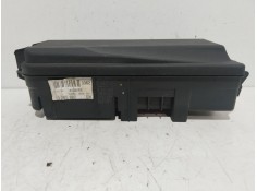 Recambio de caja reles / fusibles para opel vectra c gts (z02) 1.9 cdti (f68) referencia OEM IAM 460023260