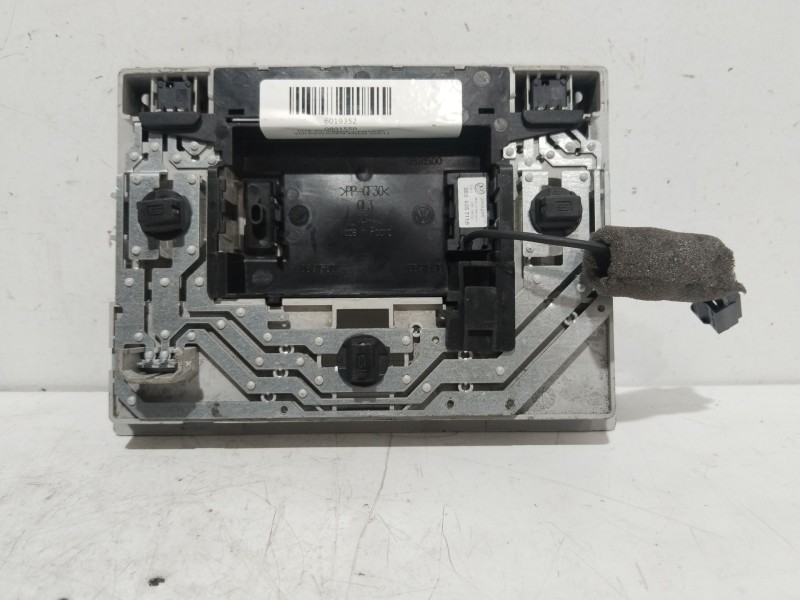 Recambio de luz interior central para volkswagen polo (6r1) advance referencia OEM IAM 0891550  321503