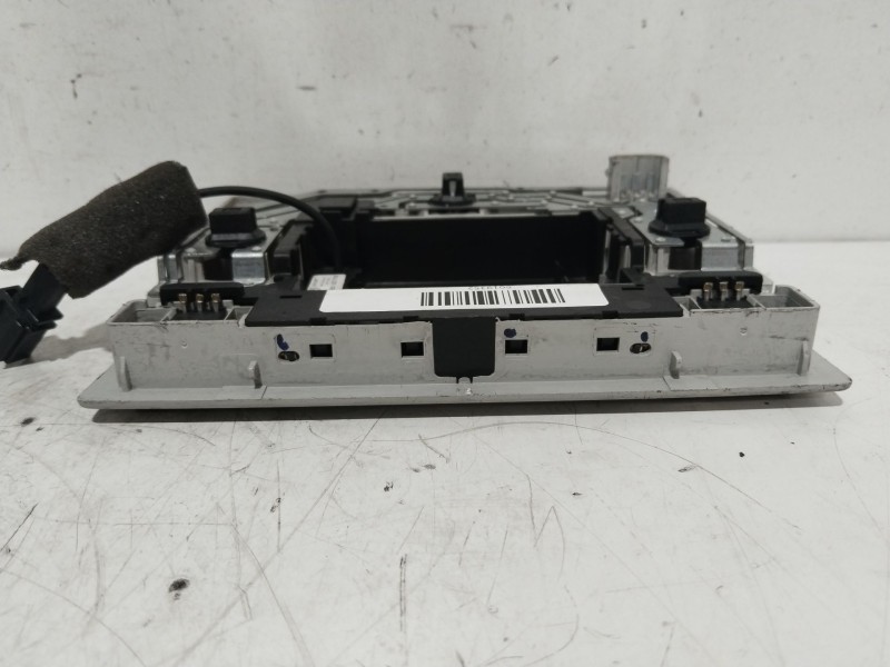 Recambio de luz interior central para volkswagen polo (6r1) advance referencia OEM IAM 0891550  321503