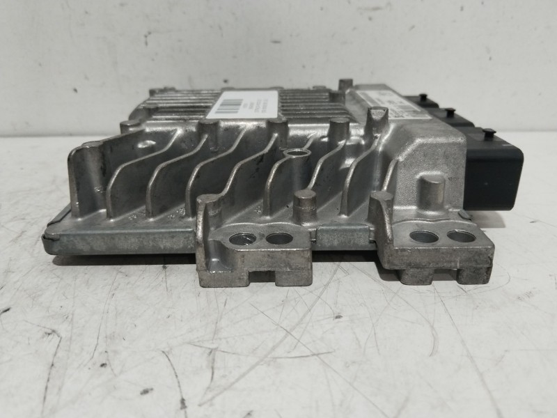 Recambio de centralita motor uce para ford mondeo ber. (ca2) ghia referencia OEM IAM 5WS40595HT  