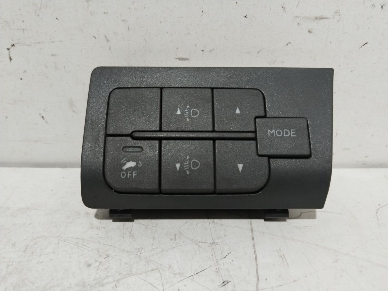 Recambio de mando luces para fiat ducato autobús (250_) 160 multijet 3,0 d referencia OEM IAM B569  B5697354213530