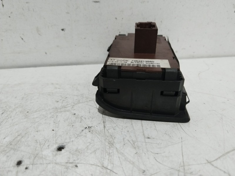 Recambio de mando luces para fiat ducato autobús (250_) 160 multijet 3,0 d referencia OEM IAM B569  B5697354213530