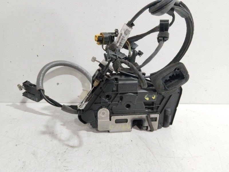 Recambio de cerradura puerta delantera derecha para seat leon sportstourer (kl8) style referencia OEM IAM 5K1837016J  16A5K18370