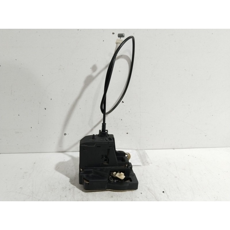 Recambio de cerradura puerta trasera derecha para renault scenic (ja..) 1.9 dci authentique referencia OEM IAM 7701469941  