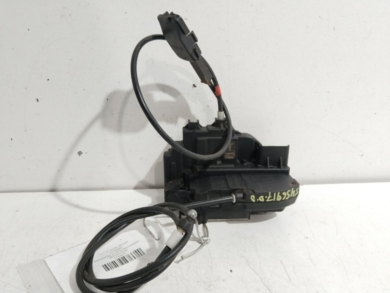 Recambio de cerradura puerta delantera derecha para nissan note (e11e) acenta referencia OEM IAM 805009U10B  