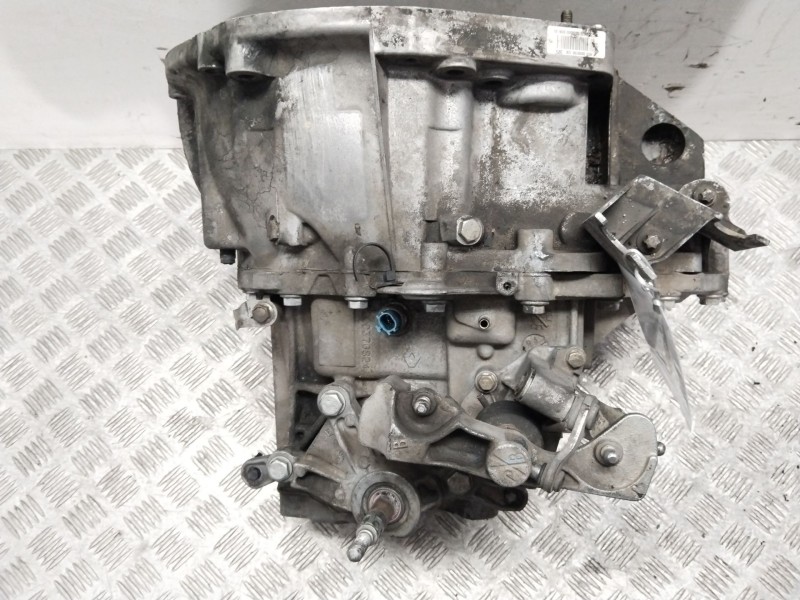 Recambio de caja cambios para renault scenic ii authentique referencia OEM IAM ND000082  
