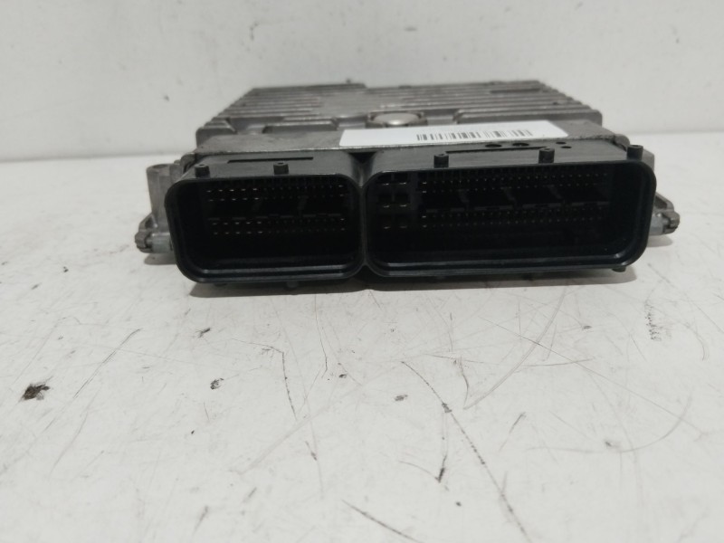 Recambio de centralita motor uce para seat toledo (kg3) style referencia OEM IAM 03L906023QG  5WP42962AA