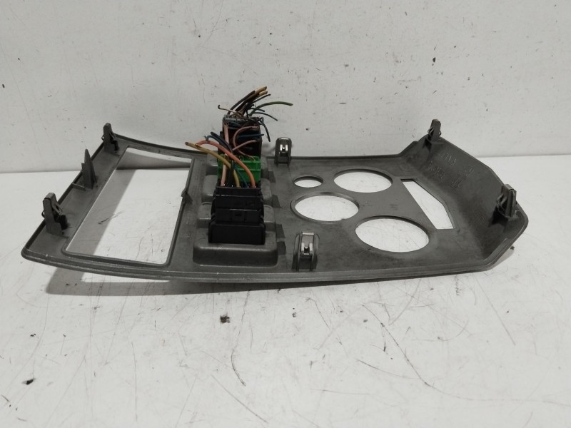 Recambio de mando elevalunas delantero izquierdo para dacia logan mcv (ks_) 1.5 dci (ks0k) referencia OEM IAM 8200751186  820075