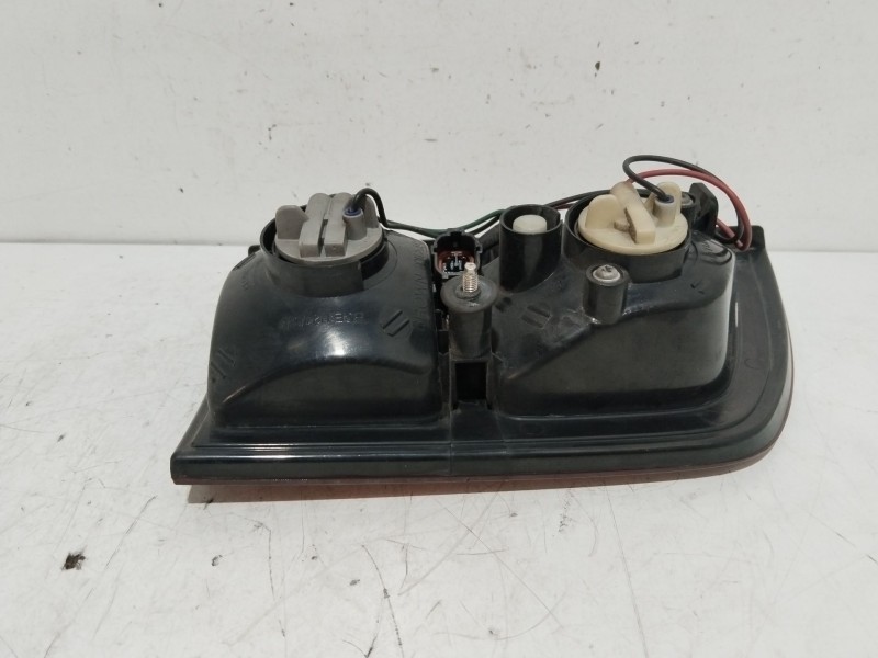 Recambio de piloto porton trasero izquierdo para ssangyong kyron 200 xdi limited referencia OEM IAM 8360309001  2110262