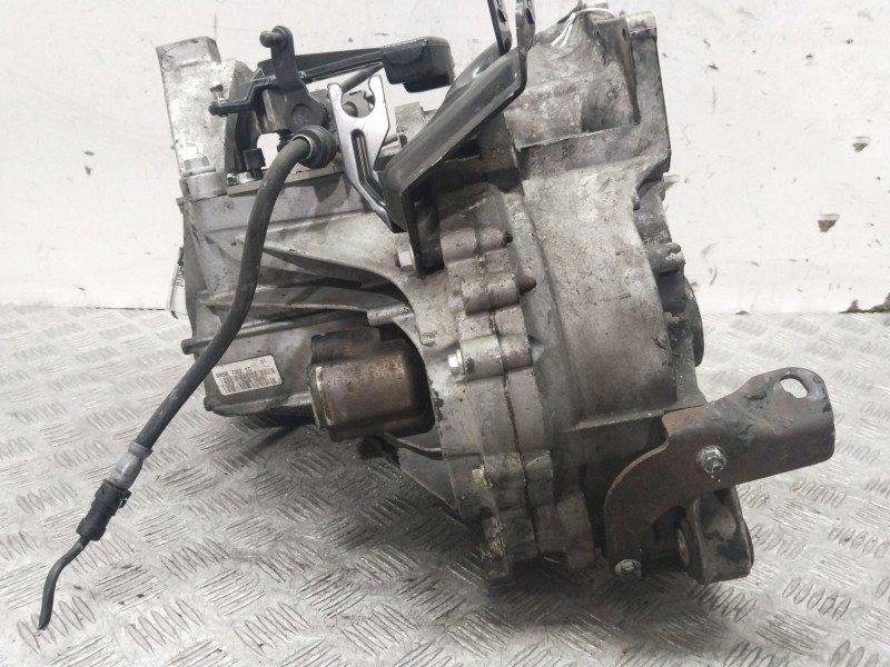 Recambio de caja cambios para ford focus lim. (cb4) trend referencia OEM IAM 6M5R7002YC  