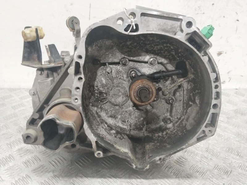 Recambio de caja cambios para nissan micra (k12e) acenta referencia OEM IAM CEJHQCG  8200247902