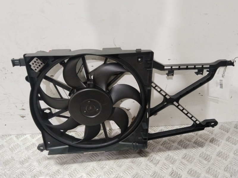 Recambio de electroventilador para opel astra h berlina elegance referencia OEM IAM 0130303314  