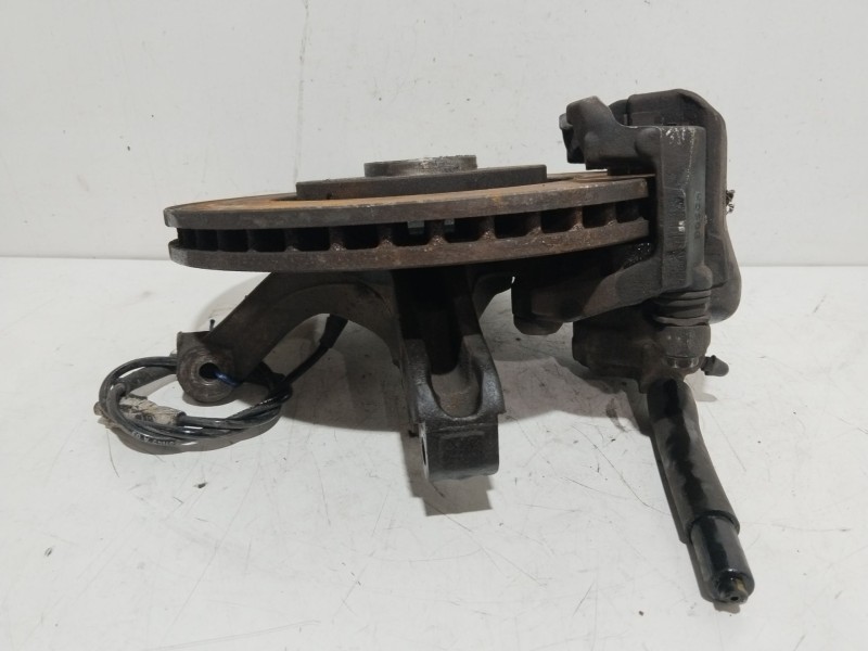 Recambio de mangueta delantera izquierda para peugeot 307 cc (s2) básico referencia OEM IAM 364696  