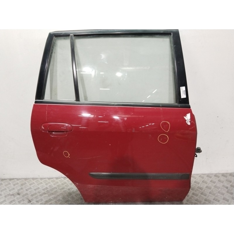 Recambio de puerta trasera derecha para mazda premacy (cp) touring (85kw) referencia OEM IAM  ROJO 