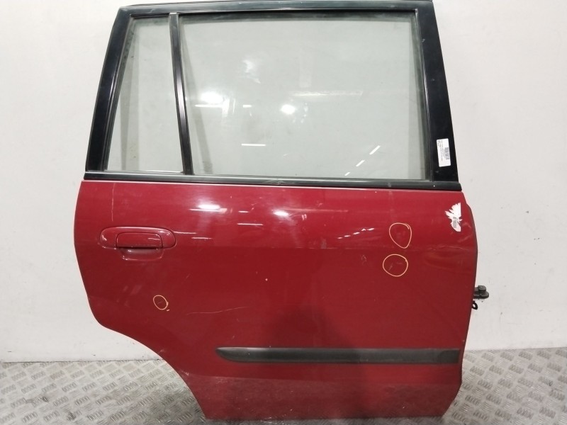 Recambio de puerta trasera derecha para mazda premacy (cp) touring (85kw) referencia OEM IAM  ROJO 
