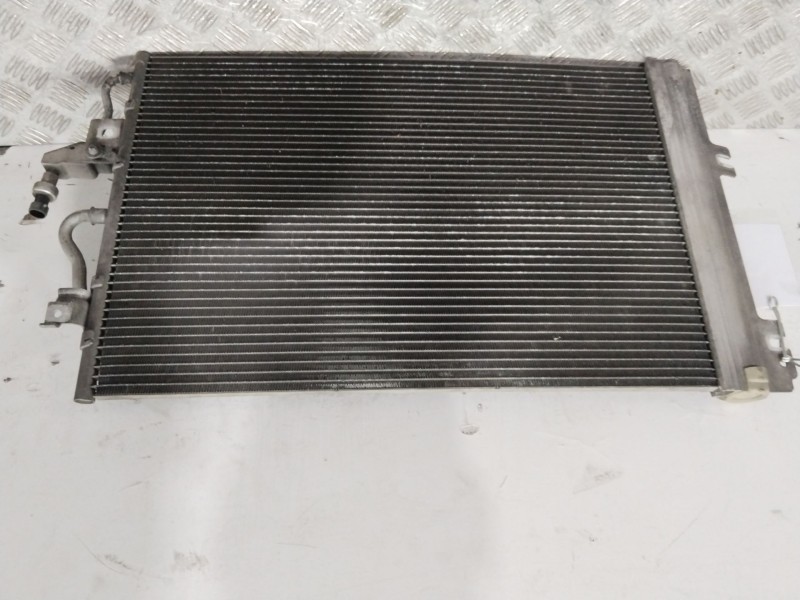 Recambio de condensador / radiador aire acondicionado para opel astra h berlina elegance referencia OEM IAM 13129192  