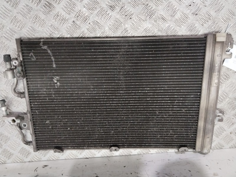 Recambio de condensador / radiador aire acondicionado para opel astra h berlina elegance referencia OEM IAM 13129192  