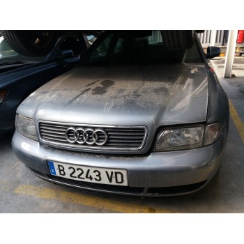 AUDI A4 BERLINA (B5)