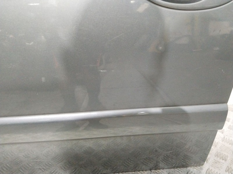 Recambio de puerta delantera izquierda para citroën c5 berlina exclusive referencia OEM IAM 9002P1 GRIS 