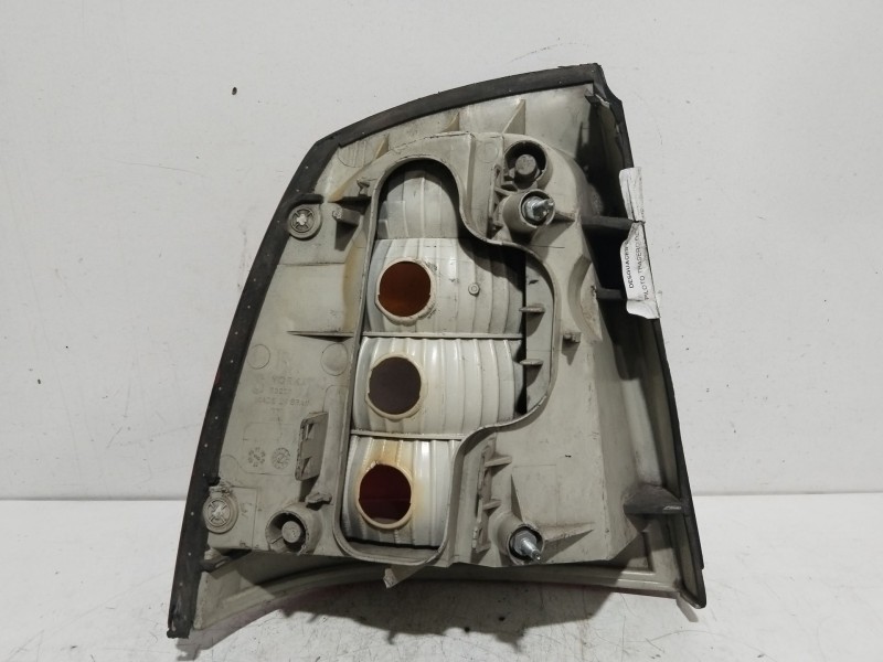 Recambio de piloto trasero derecho para opel astra g berlina club referencia OEM IAM   