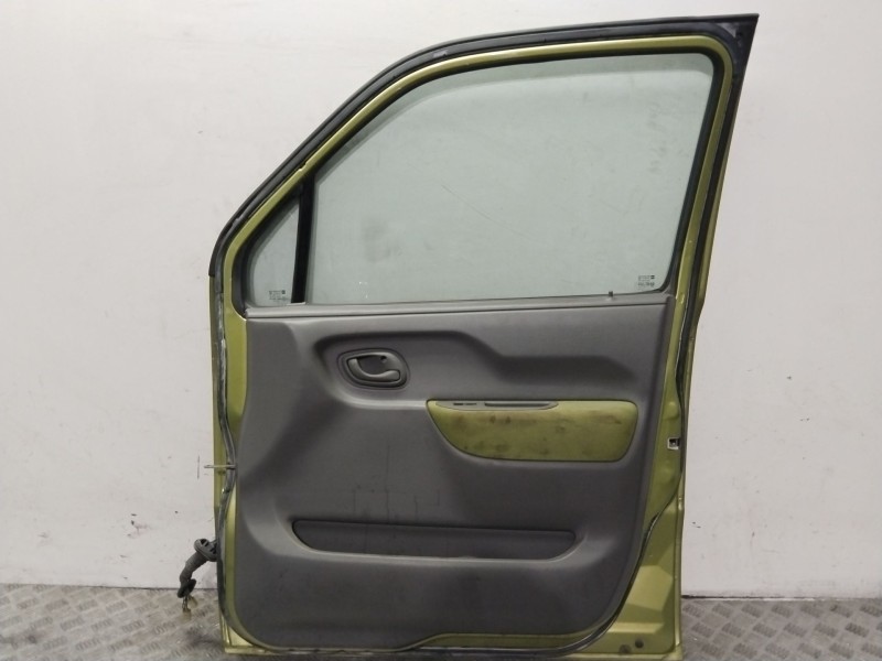 Recambio de puerta delantera derecha para opel agila básico referencia OEM IAM  VERDE 