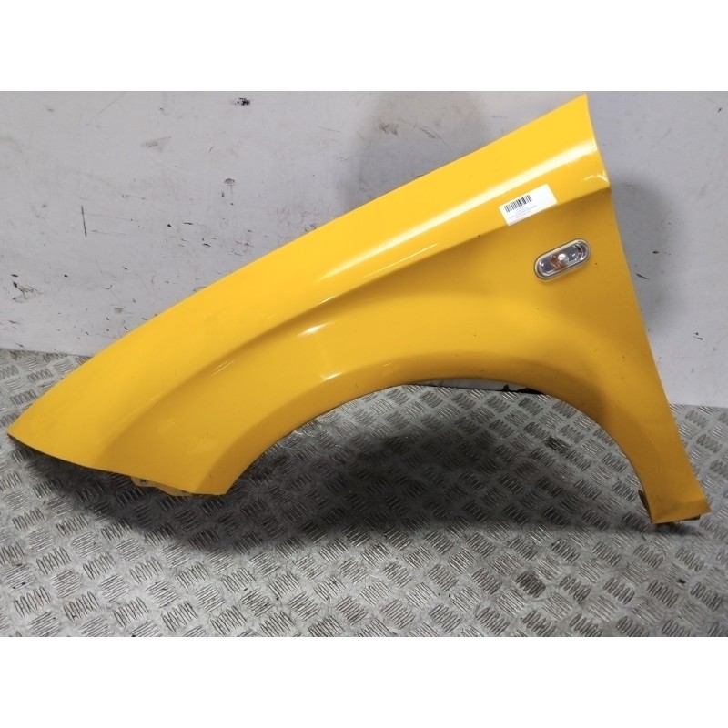 Recambio de aleta delantera izquierda para seat leon (1p1) 1.6 tdi referencia OEM IAM 1P0821021A  AMARILLO