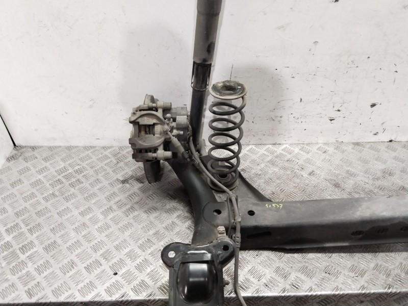 Recambio de puente trasero para volkswagen golf vii variant (ba5, bv5) 1.6 tdi referencia OEM IAM 5Q0501049T  