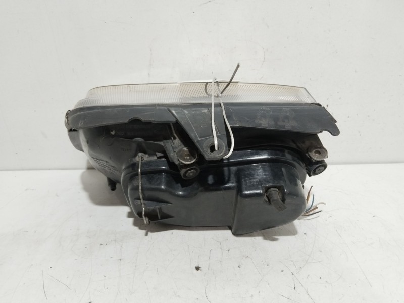 Recambio de faro izquierdo para volkswagen polo (6n2) 1.0 referencia OEM IAM 4411139R 164367 4411167R