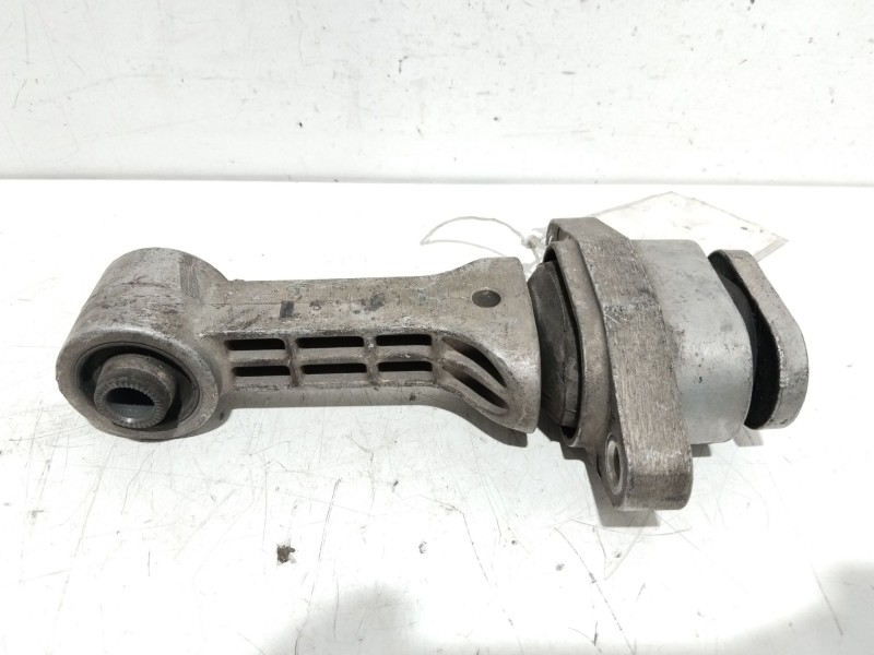Recambio de soporte motor para hyundai i20 classic referencia OEM IAM  INFERIOR 