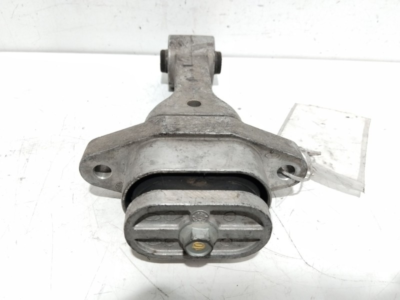 Recambio de soporte motor para hyundai i20 classic referencia OEM IAM  INFERIOR 