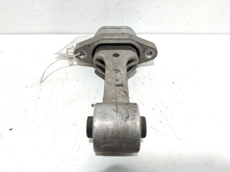 Recambio de soporte motor para hyundai i20 classic referencia OEM IAM  INFERIOR 