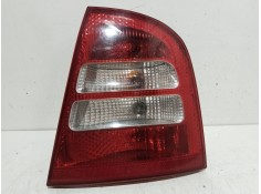 Recambio de piloto trasero derecho para skoda octavia berlina (1u2) tour referencia OEM IAM 1U6945112C