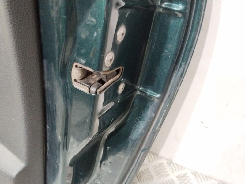 Recambio de puerta delantera derecha para bmw r50 , r53 one d referencia OEM IAM 41517202912  VERDE