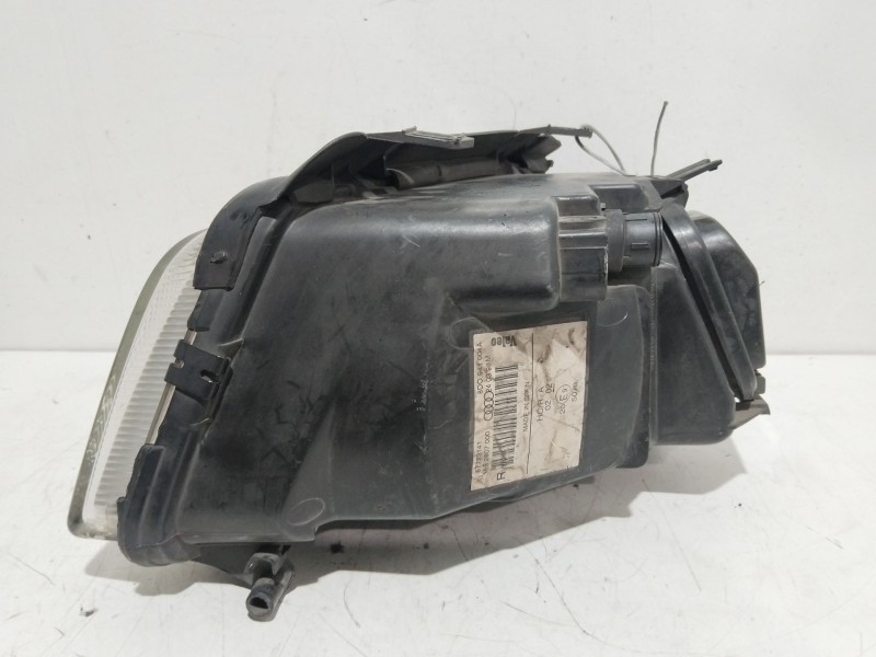Recambio de faro derecho para audi a4 avant (b5) 1.8 referencia OEM IAM 8DO941004A 1852807000 67723141